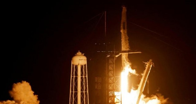 SpaceX uzaya 52 Starlink uydusu daha gönderdi