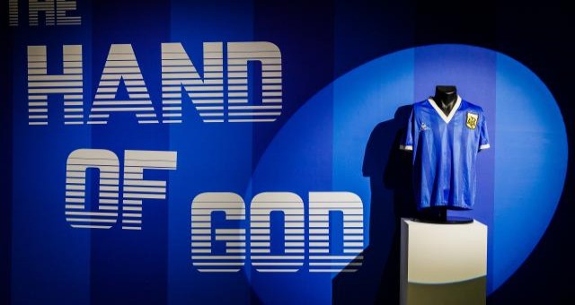 Maradona’nın formasına rekor fiyat