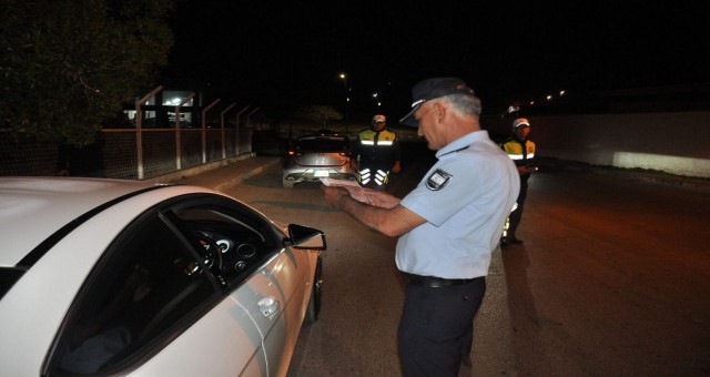 Polisten asayiş ve trafik denetimi