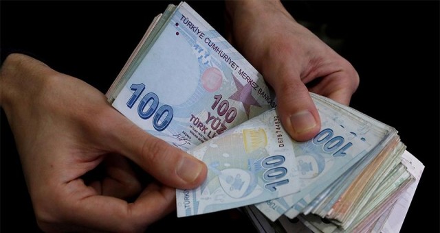 Kamuda yeni maaşlar belli oldu!