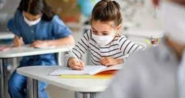 356 öğrenci, 57 öğretmen covide yakalandı