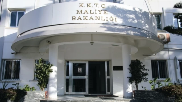 Maliye Bakanlığı, haziran ayına ait öğrenci burslarının ödendiğini duyurdu
