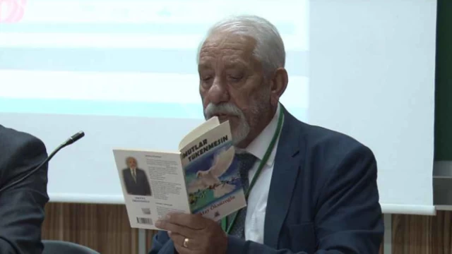 Oktay Öksüzoğlu, ‘Türk Dünyası Şiir Ödülü’ne layık görüldü