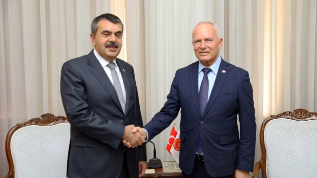 Töre vurguladı: Bu yolu Anavatanla birlikte yürümeye devam edeceğiz