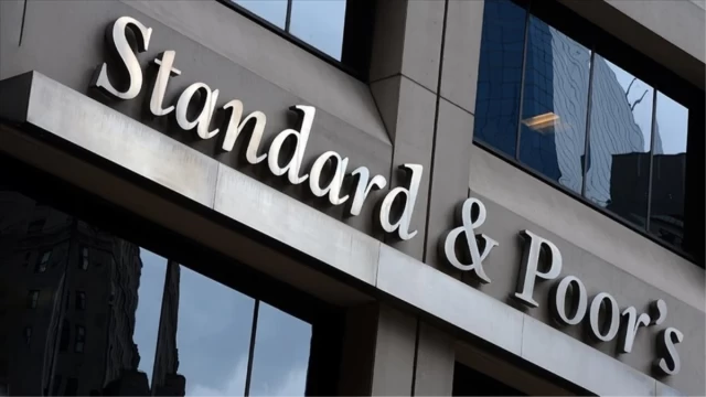 S&P, Türkiye'nin kredi notu görünümünü 'durağan'dan 'pozitif'e çevirdi