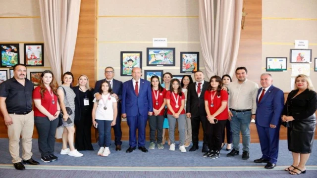 Cumhurbaşkanı Ersin Tatar, III. Uluslararası Pozitif Okullar ve İyi Oluş Kongresi ile Birkan Uzun Resim Sergisi’ne Katıldı