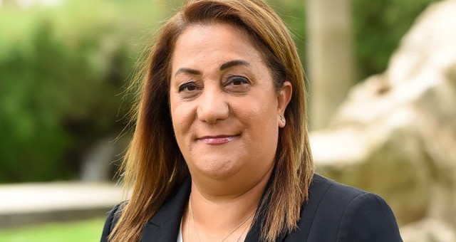 “Özersay, diktatör gibi yönetiyor”