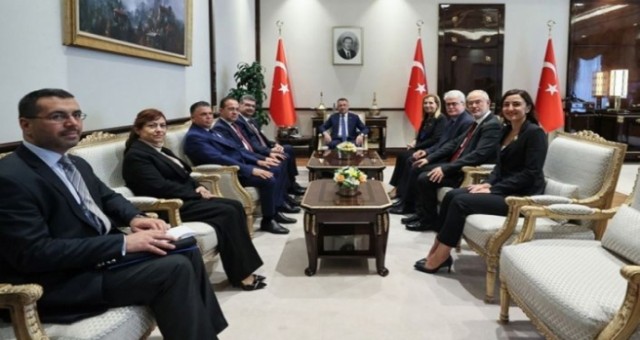 Dostluk Grubu, Fuat Oktay tarafından kabul edildi