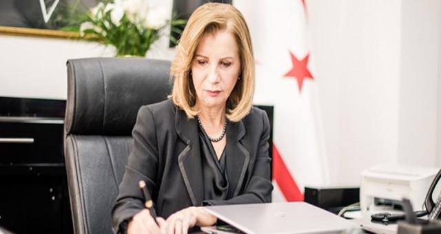 Bayındırlık ve Ulaştırma Bakanı Resmiye Eroğlu Canaltay Ankara’ya gitti.