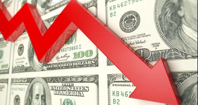 Dolar düşüşünü sürdürüyor! 11 lira seviyelerine geriledi