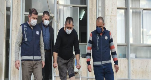 Anıt Çemberi’ne Yunan Bayrağı asmak isteyen zanlı Sitatis’e 3 gün tutukluluk