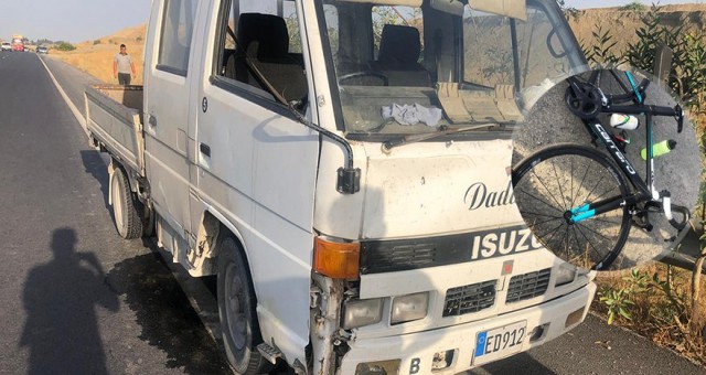 Aracın çarptığı bisikletli yaralandı
