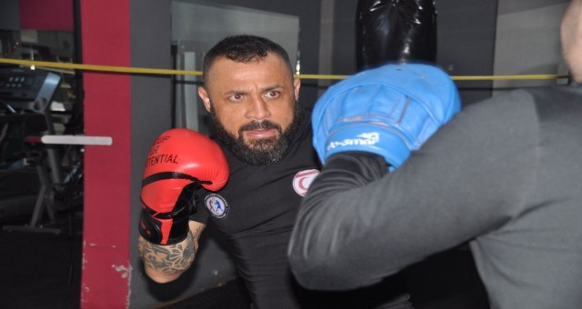 Demir yumruk tempoyu artırdı