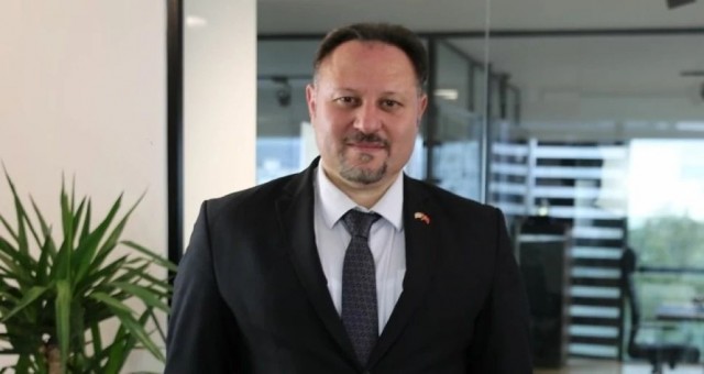 Öztürkler, Ankara yolcusu!