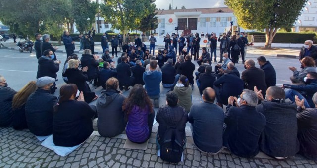 Sendikalardan ‘zam ve pahalılık’ protestosu