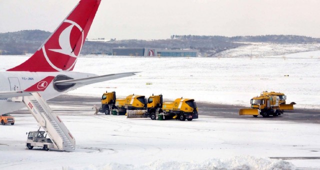 THY, İstanbul Havalimanı'ndan bugün 52 seferini iptal etti