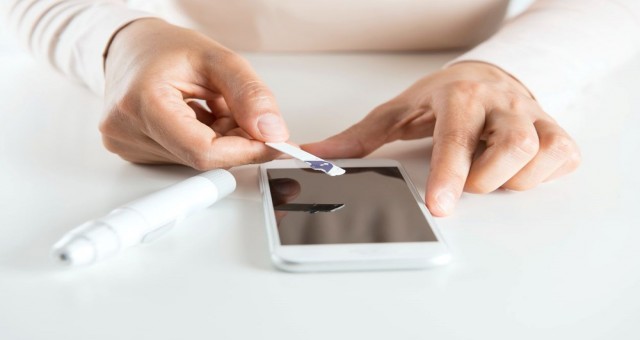 Akıllı telefon ile yapılabilen Covid-19 testi geliştirildi