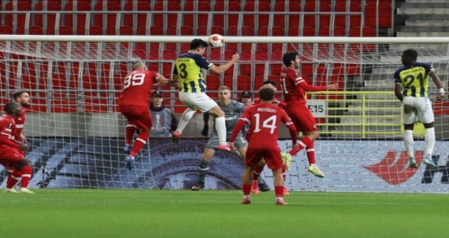 Fenerbahçe, Belçika'dan üç puanla döndü