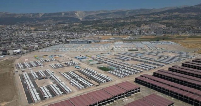 Kahramanmaraş'ta 57 futbol sahası büyüklüğündeki konteyner kentte sona gelindi