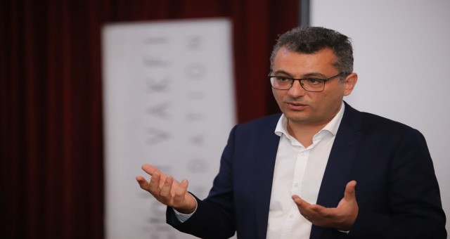Tuhaf tuhaf işler!
